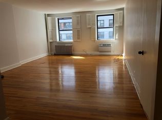 213 E 15th St FLOOR 5, New York, NY 10003