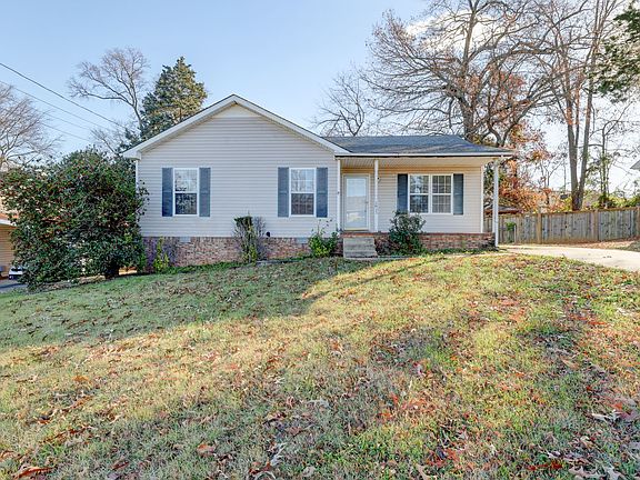 2nd image of 2825 Teakwood Dr