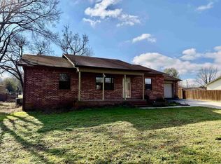 14 Lakeview Cir, Clarksville, AR 72830