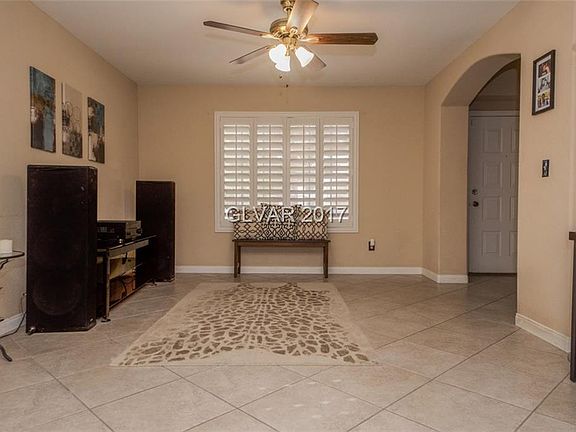 2nd image of 4840 Camino Pacifico