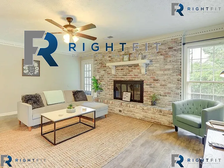 7911 Cleo Dr — Photo 4