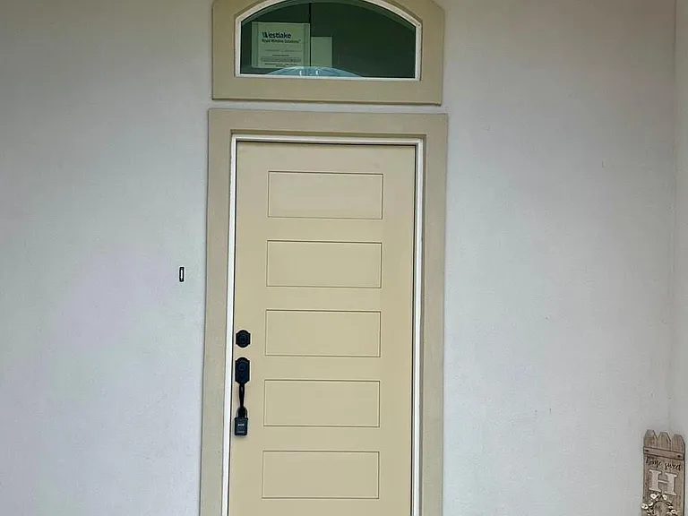 718 Ava Dr — Photo 3