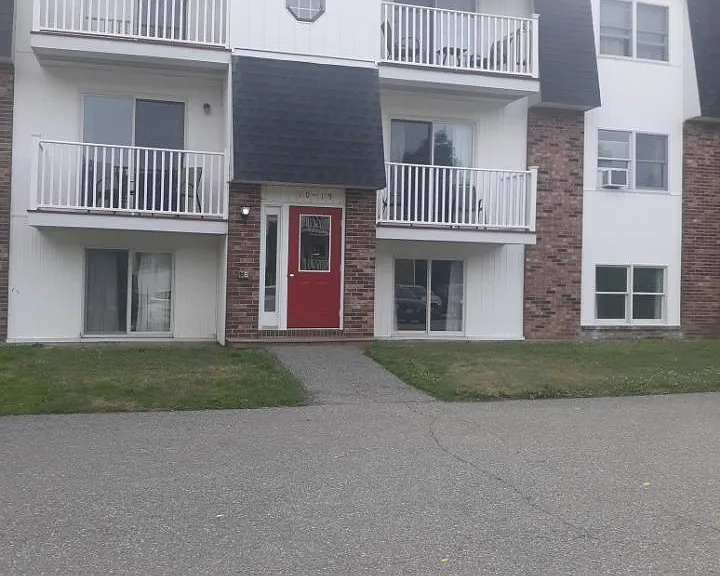 430 Grandview Ave #14 — Photo 1