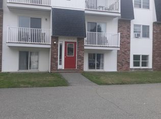 430 Grandview Ave #14, Bangor, ME 04401