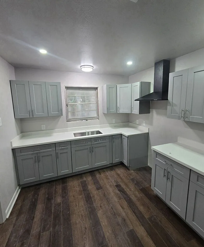 3 bed, 2.0 bath, 1200 sqft, $1,360 — Photo 4