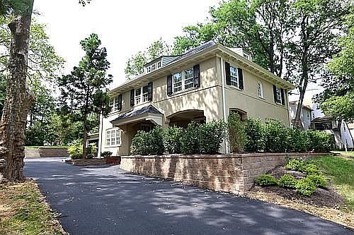 1st image of 1819 Dekalb St