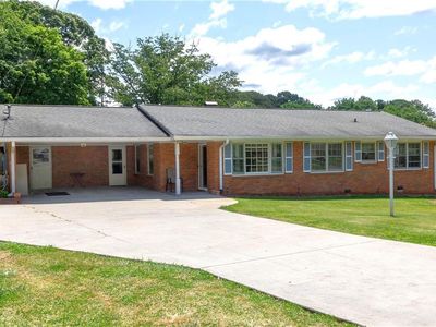 6476 Katie Ln, Morrow, GA, 30260