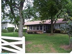 1st image of 9496 Circle Dr E