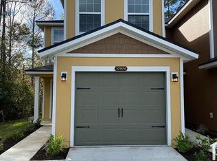10910 Hidden Haven Ct, Jacksonville, FL 32218