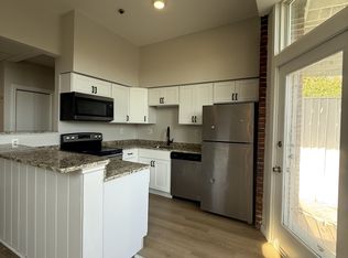 94 River St #3, Haverhill, MA 01832