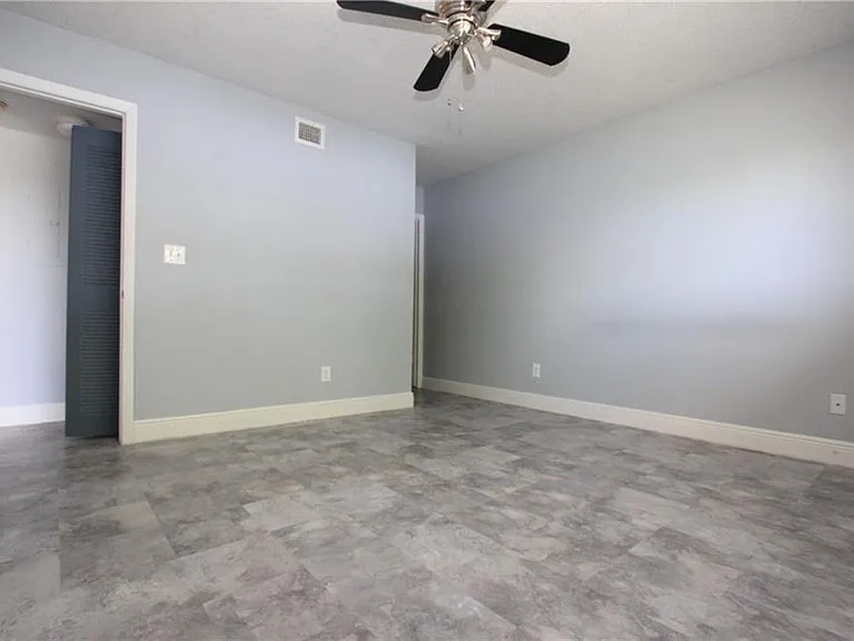 3413 NW 44th St #107 — Photo 14