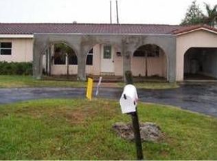 398 NE 24th Ct, Boca Raton, FL 33431