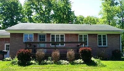 2nd image of 41416 Rosewood St