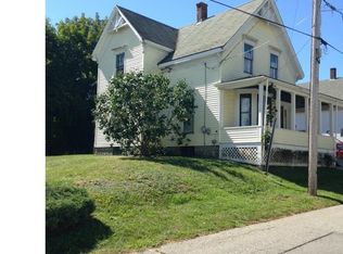 54 Willow St, Rockland, ME 04841