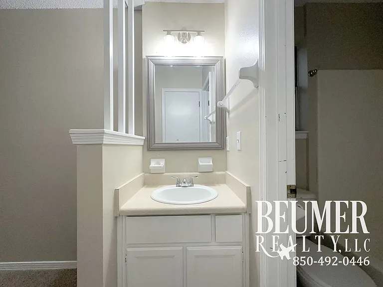 2292 Sparrow Ln — Photo 9