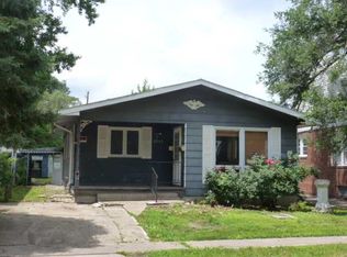 2245 S 12th St, Springfield, IL 62703