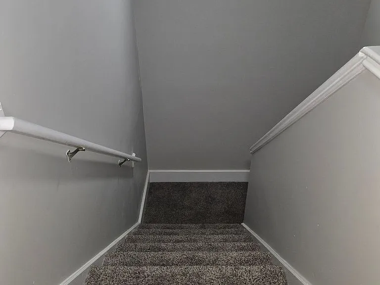 2322 W. Chestnut — Photo 5