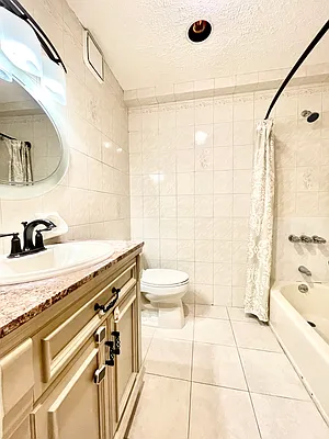 Rented by Douglas Elliman | media 19