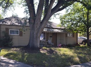 742 Uvalda St, Aurora, CO 80011