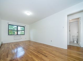 71 Sutton St #2D, Brooklyn, NY 11222