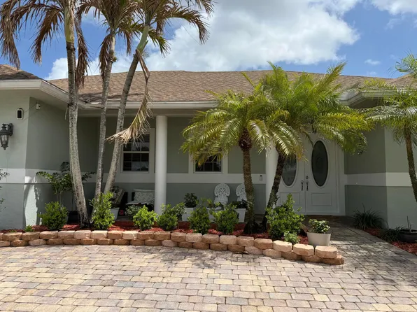 2257 SW Lawrence Street, Port St Lucie, FL 34953