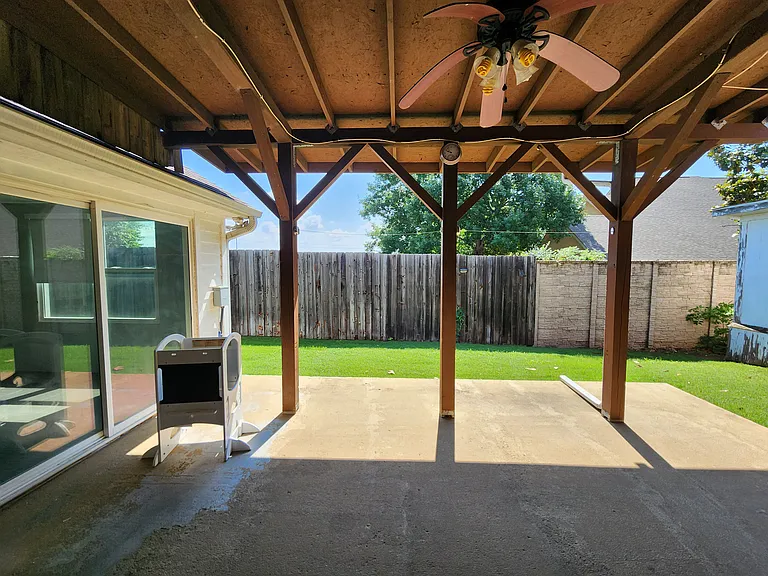 2906 Whetstone Ln — Photo 29