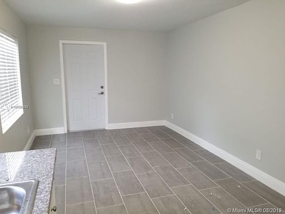 5th image of 1315 N 22nd Ave