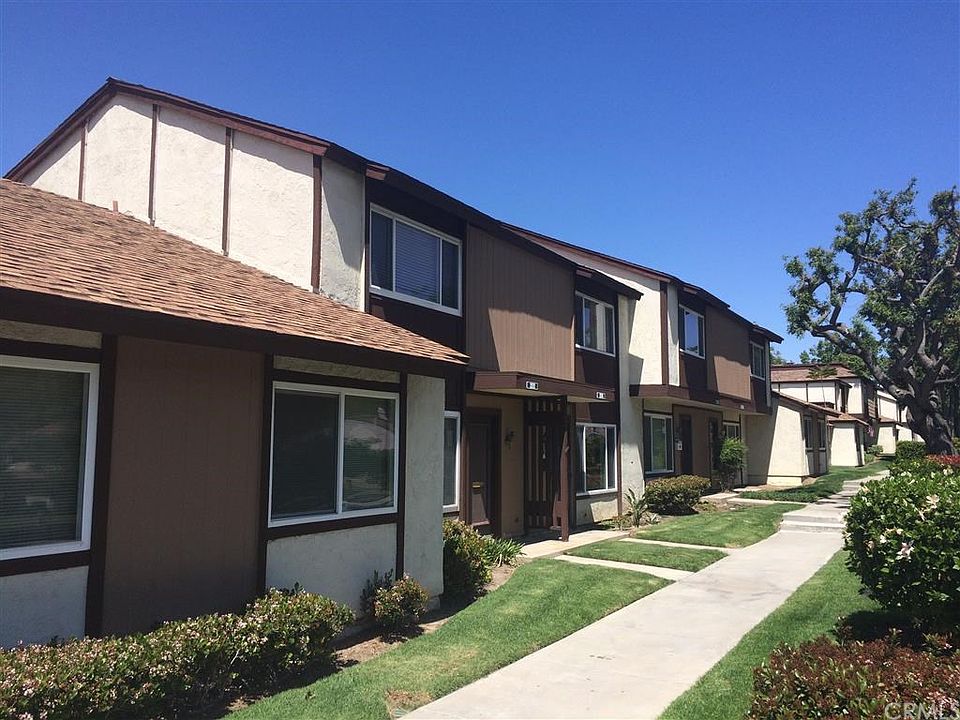 1st image of 2272 Shady Hills Dr