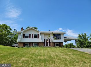 8002 Oakwood Ln, Pomfret, MD 20675