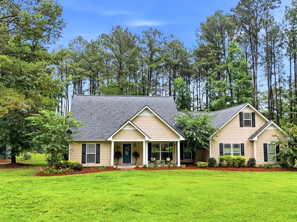 8740 Coffee Rd, Hahira, GA 31632
