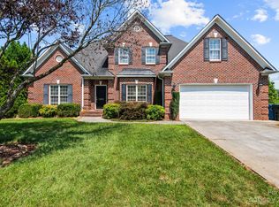 1821 31st Avenue Ln NE, Hickory, NC 28601