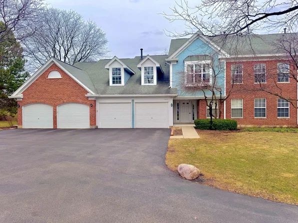 1403 Plum Ct APT C, Mount Prospect, IL 60056