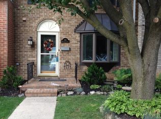 841 Woodlawn Dr, Chambersburg, PA