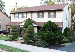 653 Valley Stream Cir, Feasterville Trevose, PA 19053