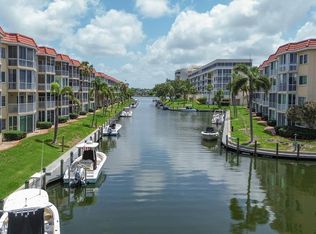 1215 S Portofino Dr APT 404, Sarasota, FL 34242