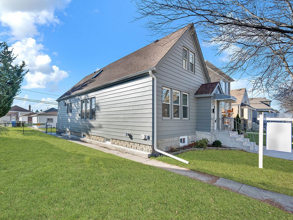 2nd image of 3723 W 55th St