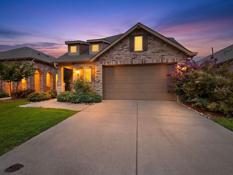 1st image of 2804 Lolita Way