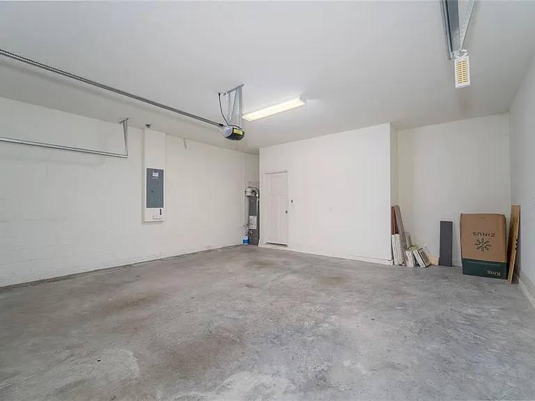 6650 Bridgewater Village Rd — Photo 27