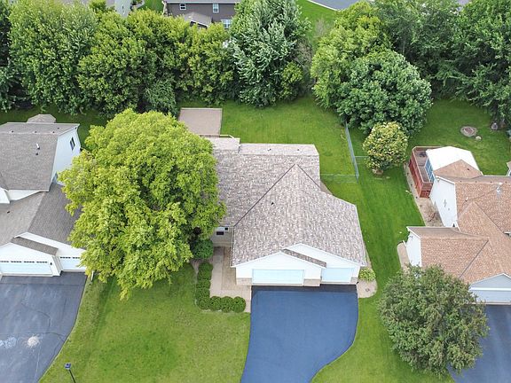 5th image of 6926 Taylor Dr