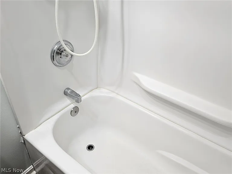 4032 Ridge Rd #6 — Photo 15
