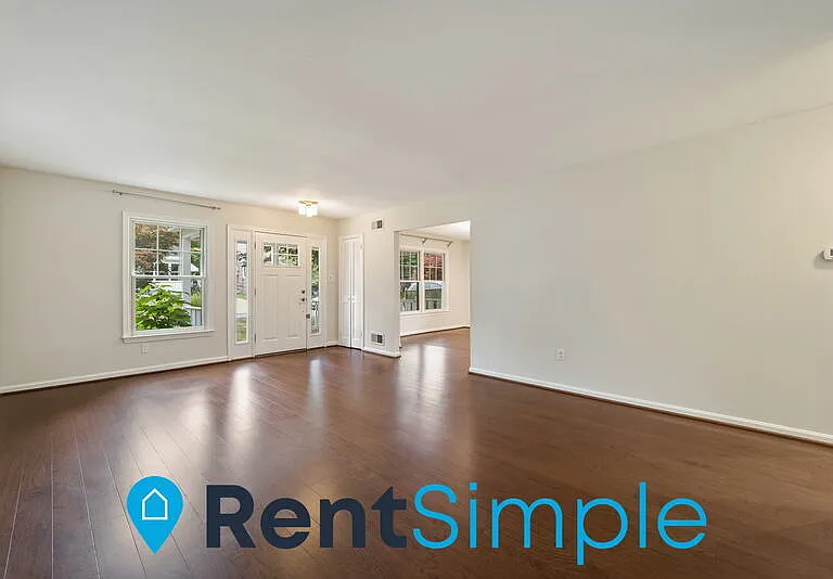 618 S Barton St — Photo 10