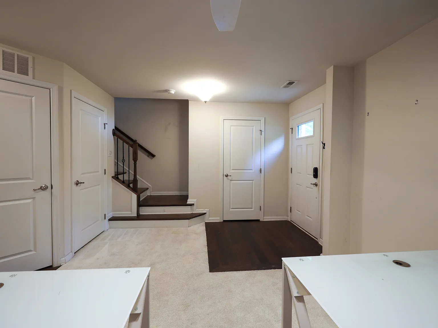 3 bed, 2.5 bath, 1740 sqft, $3,900 — Photo 3