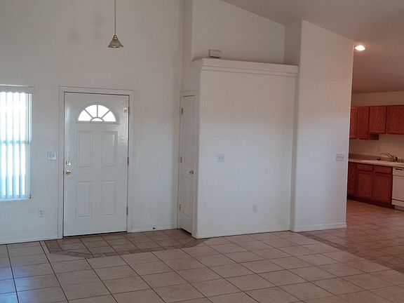 3rd image of 3449 N Jewel St