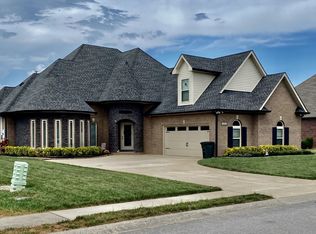 3193 Porter Hills Dr, Clarksville, TN 37043