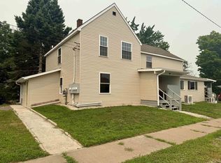 214 7th St N, Park Falls, WI 54552