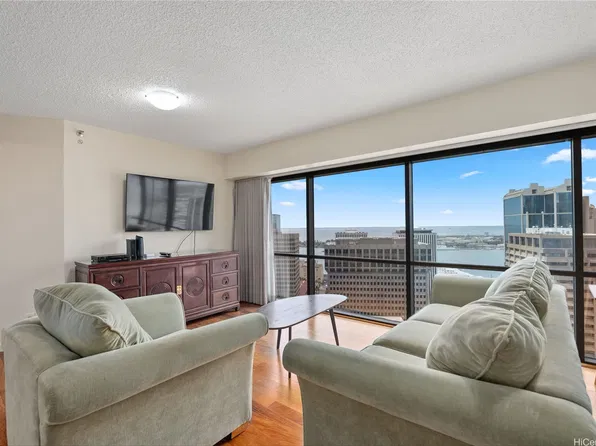 1088 Bishop St APT 3206, Honolulu, HI 96813