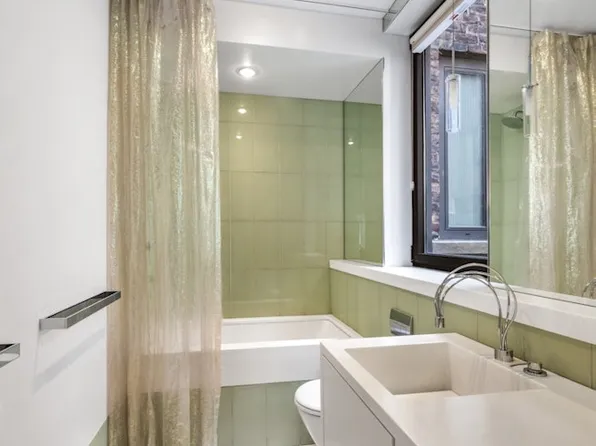 34 East 30th Street image 17 of 25