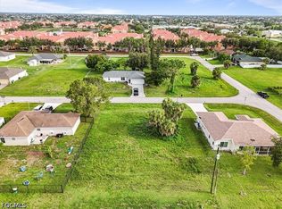 1705 NE 26th Ter, Cape Coral, FL 33909