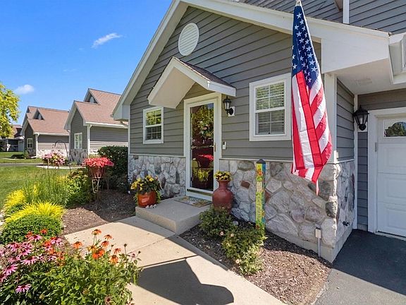 3rd image of 1813 Golfview DRIVE #35-03