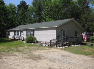 309 Thunderbird Dr, Prudenville, MI 48651